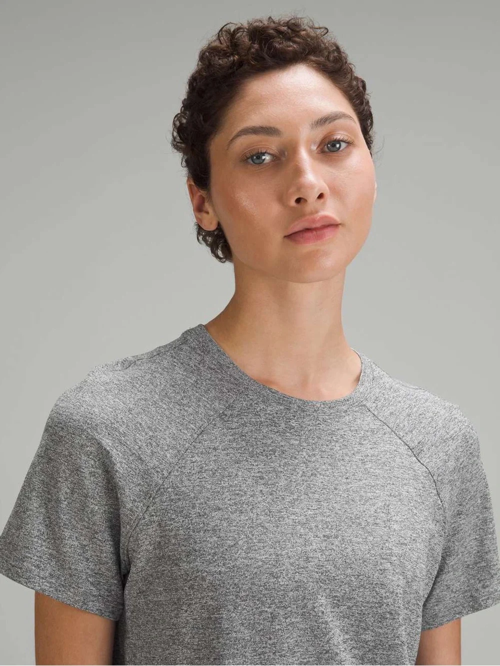Lululemon License to Train Classic-Fit T- Shirt Activewear Workout Gym Running